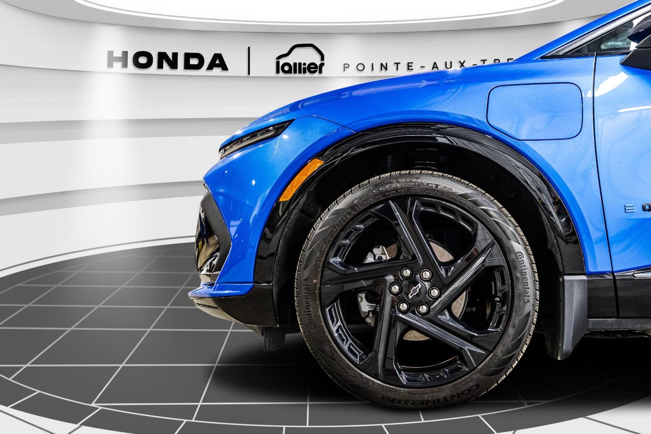 2023 Toyota Corolla Cross - Image 10