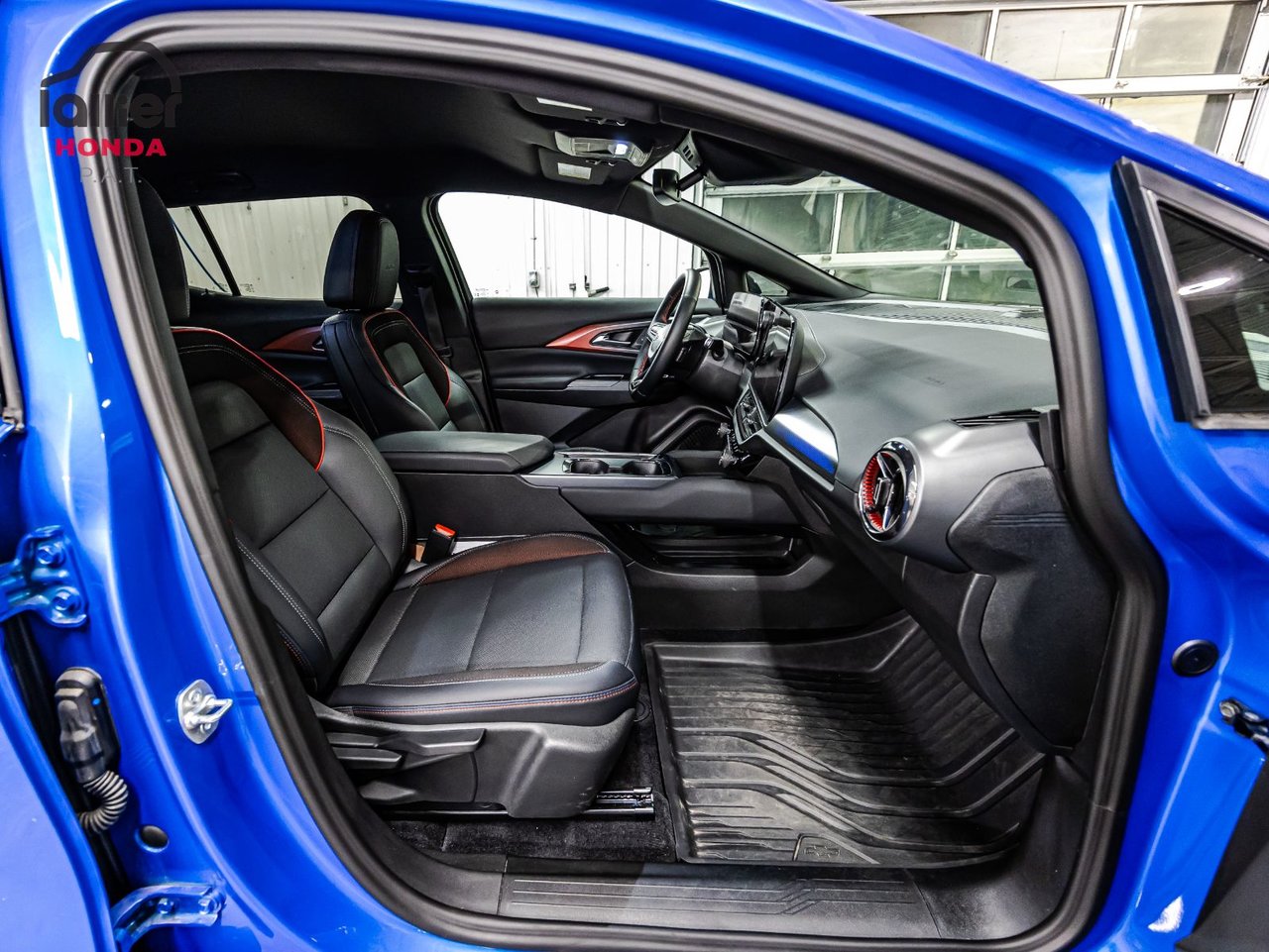 2023 Toyota Corolla Cross - Image 18
