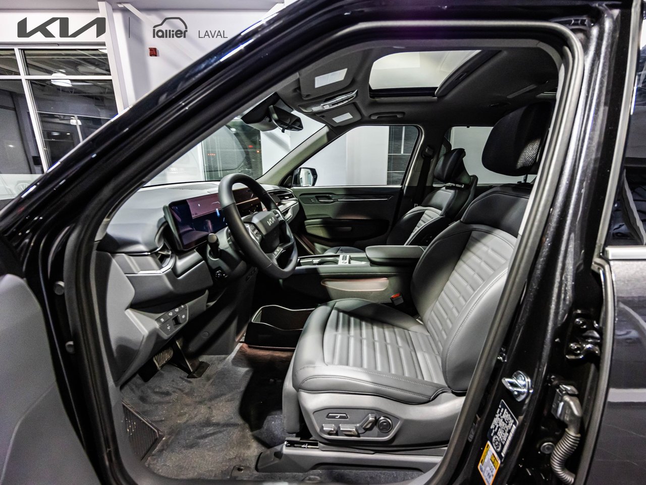2023 Acura MDX - Image 24