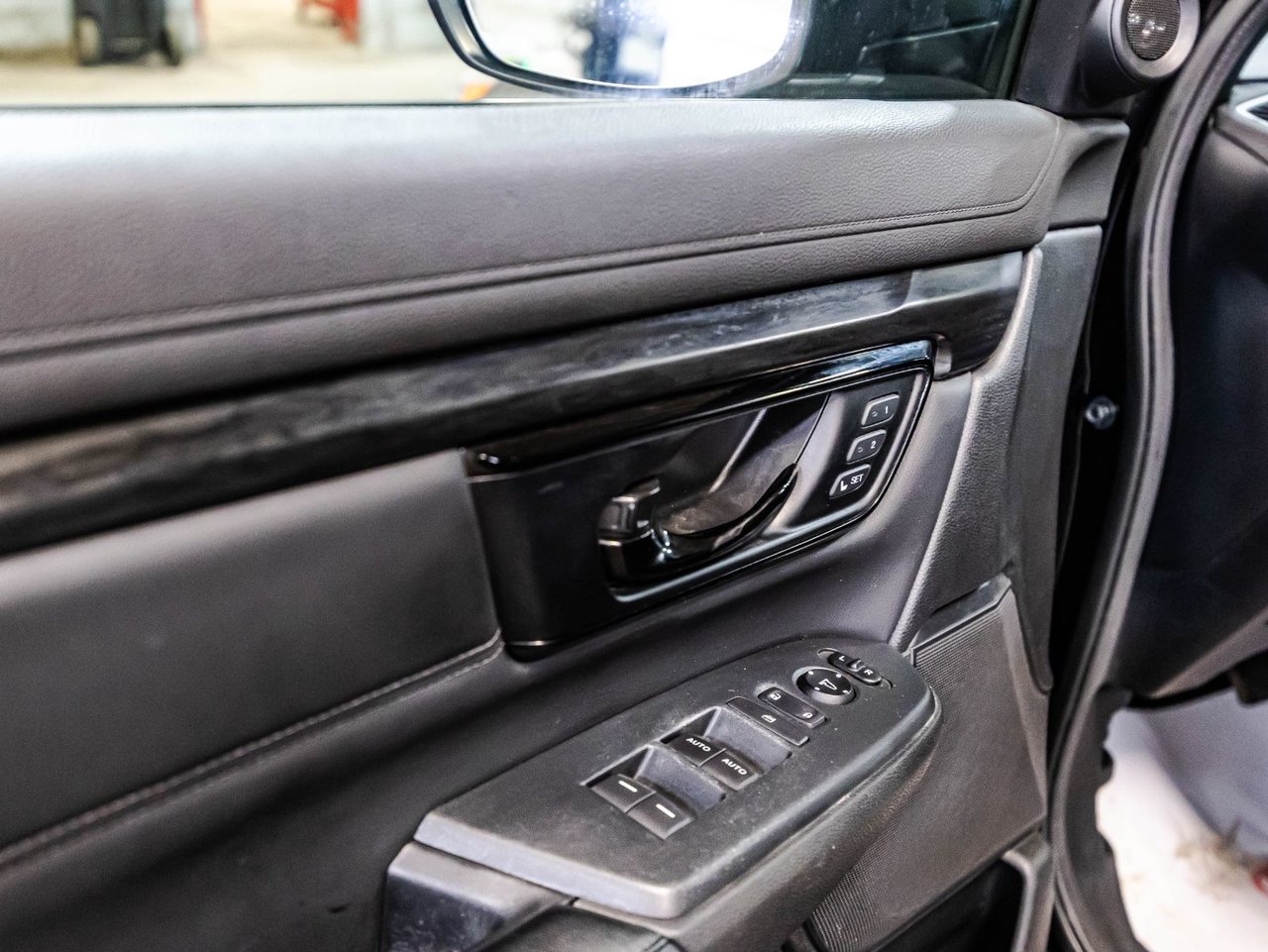 2018 Toyota Rav4 - Image 20
