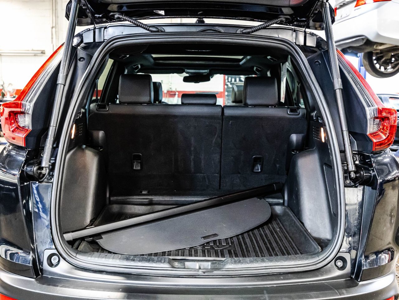 2018 Toyota Rav4 - Image 26