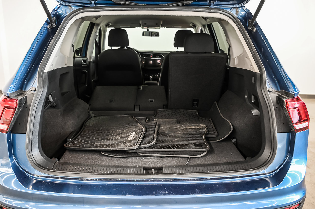 2023 Volvo XC60 - Image 16