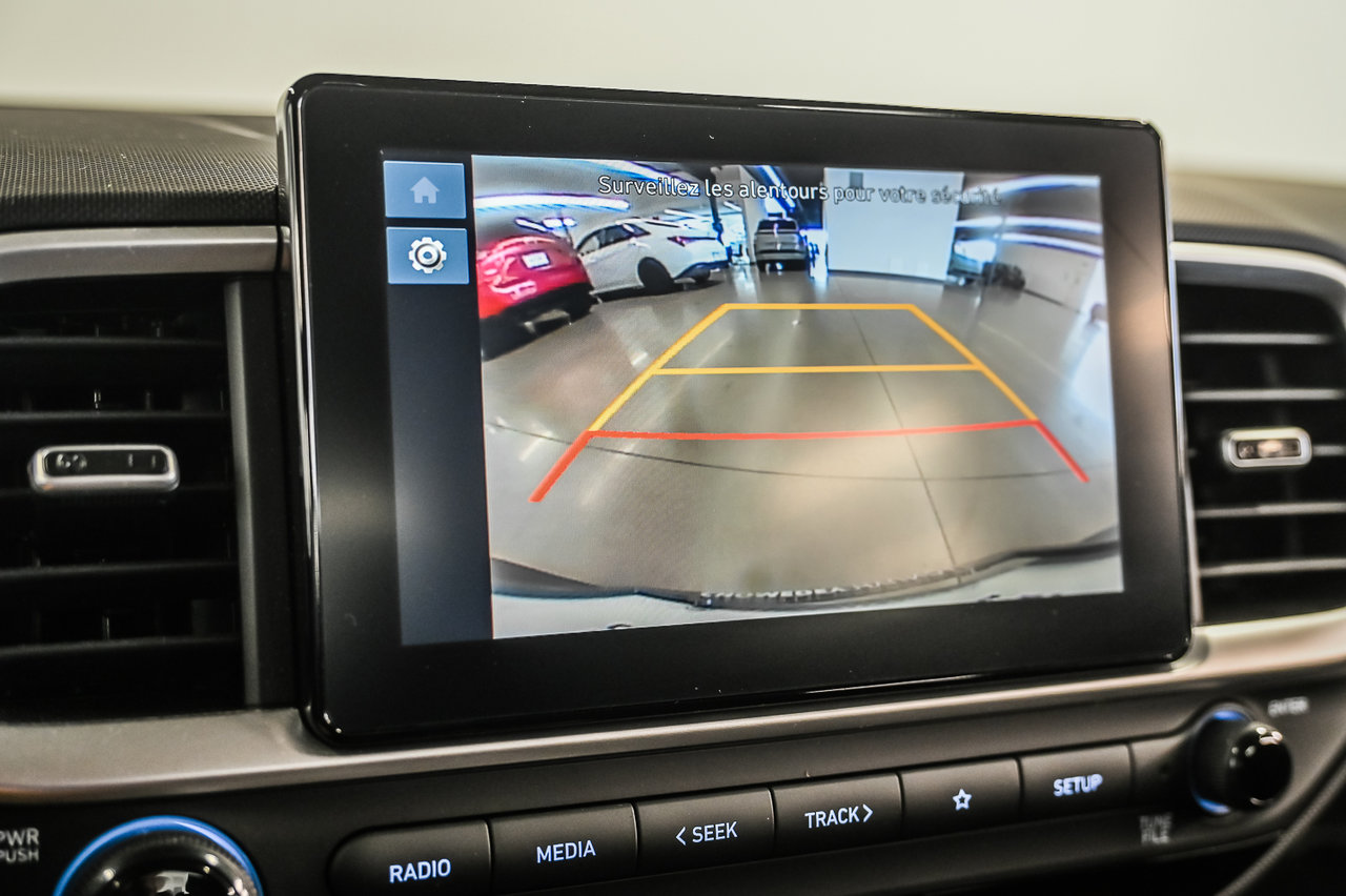 2023 Volvo XC60 - Image 20