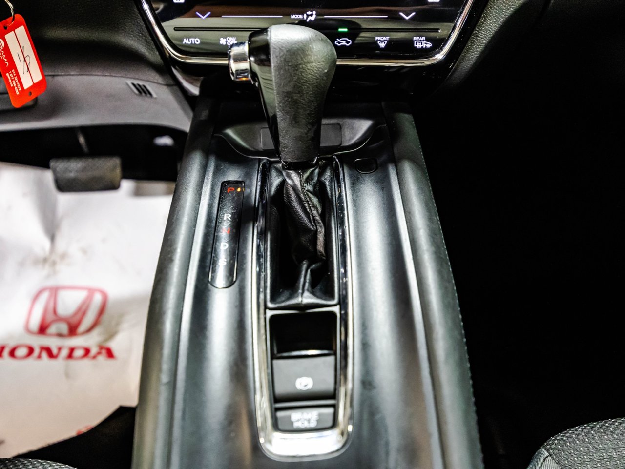 2026 Ford Maverick - Image 33