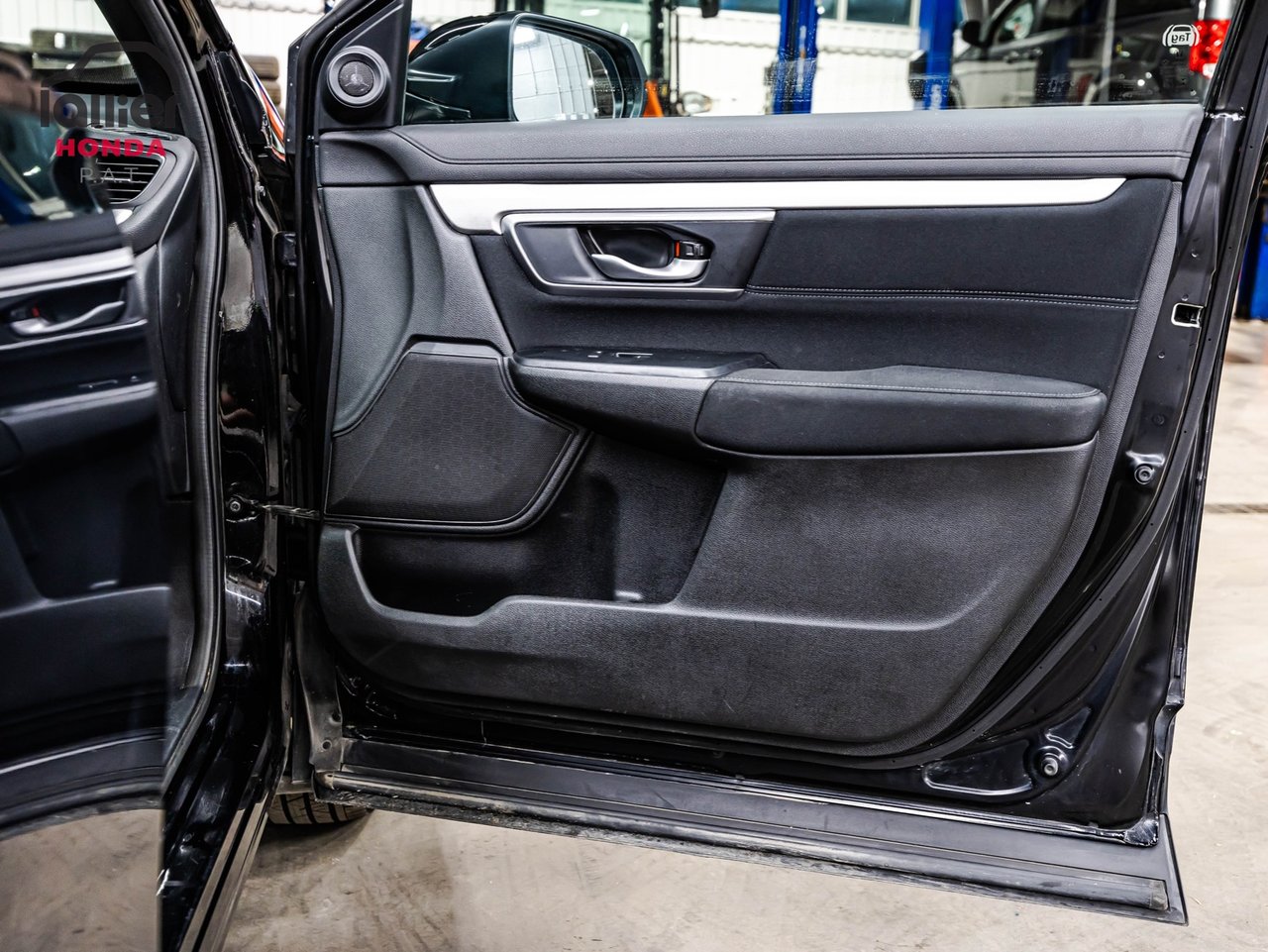 2026 Ford Maverick - Image 23