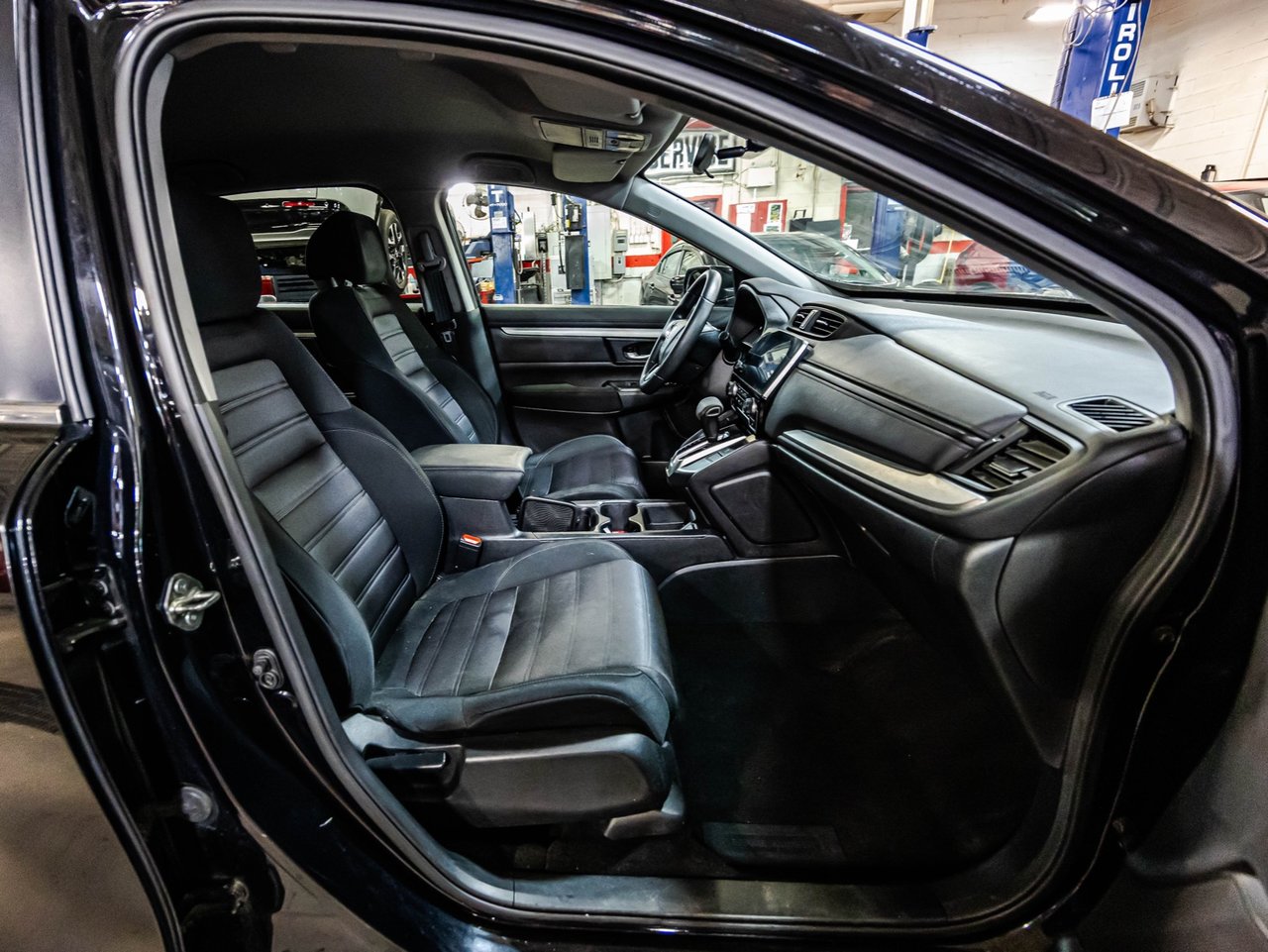 2026 Ford F-150 - Image 26