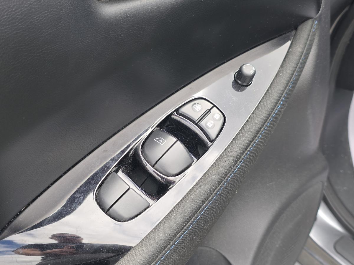 2022 Volvo S90 - Image 21