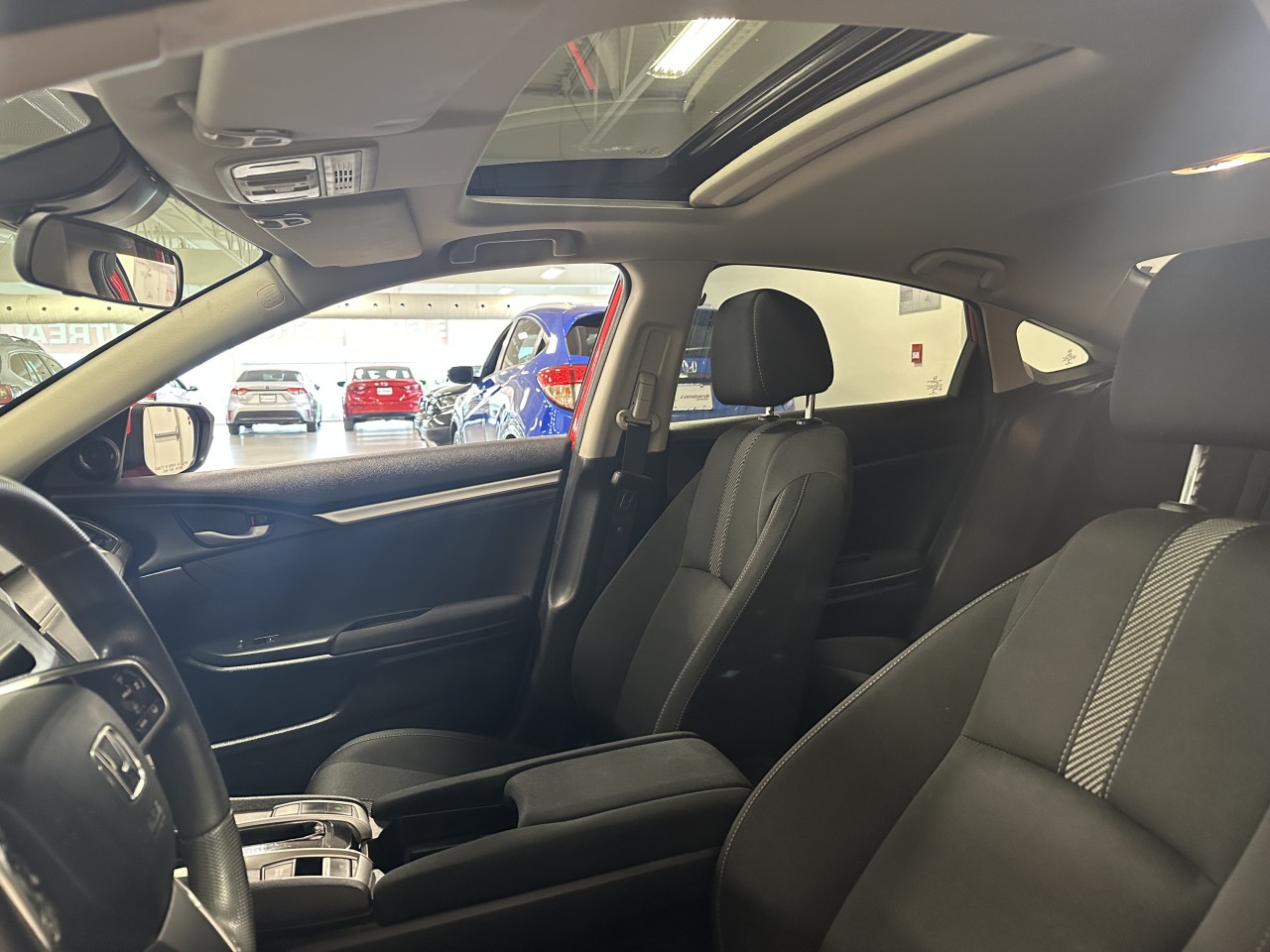 2027 Lincoln Aviator - Image 13