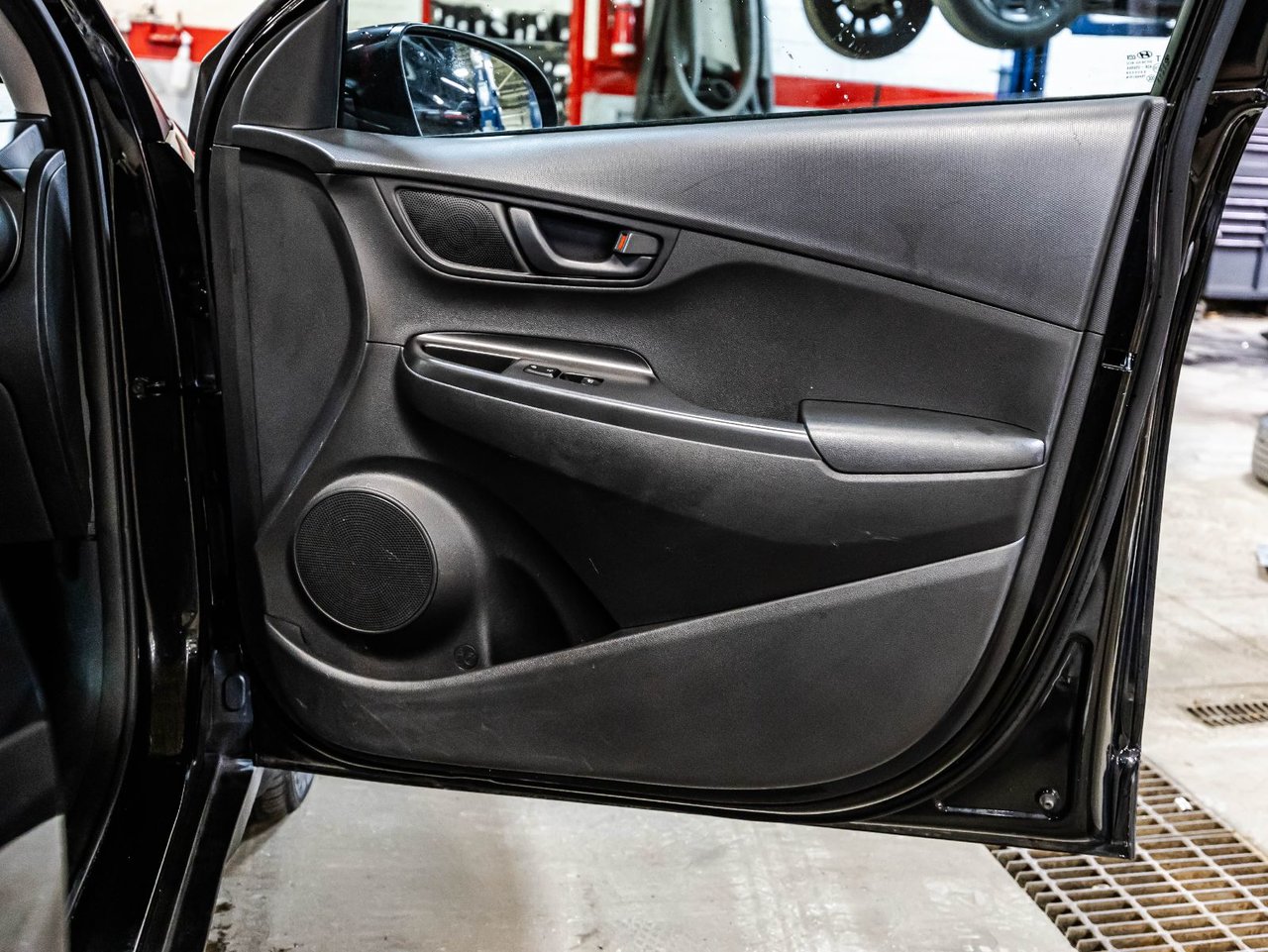 2025 Toyota 4Runner - Image 25