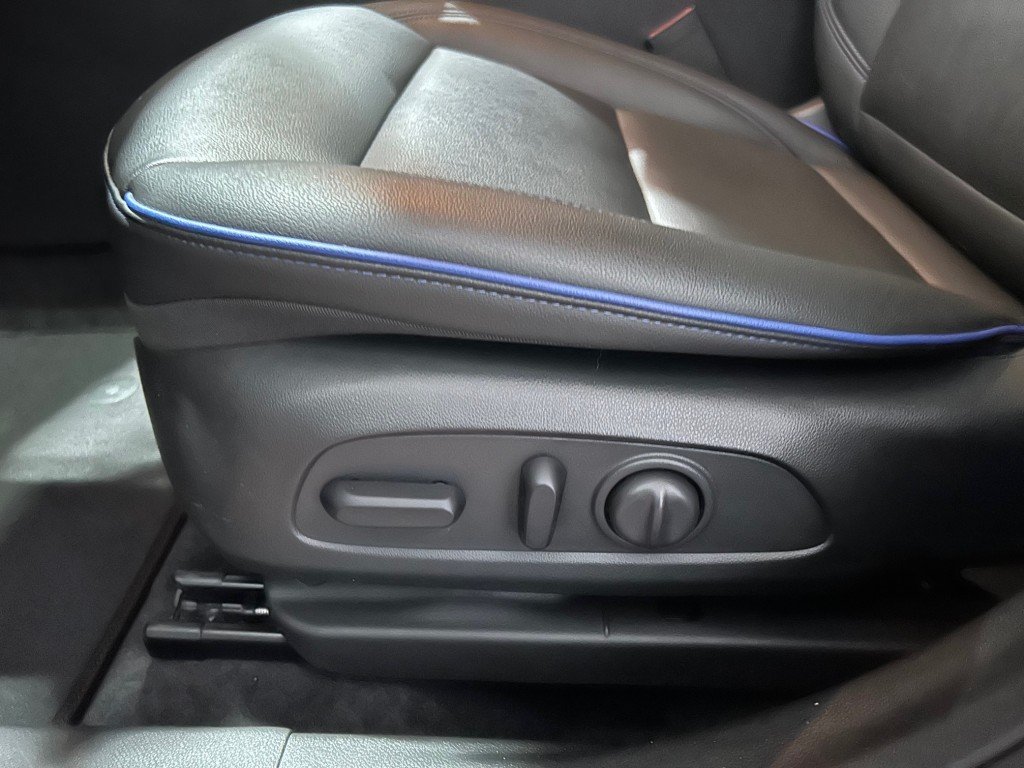 2026 Ford Mustang Mach-E - Image 19