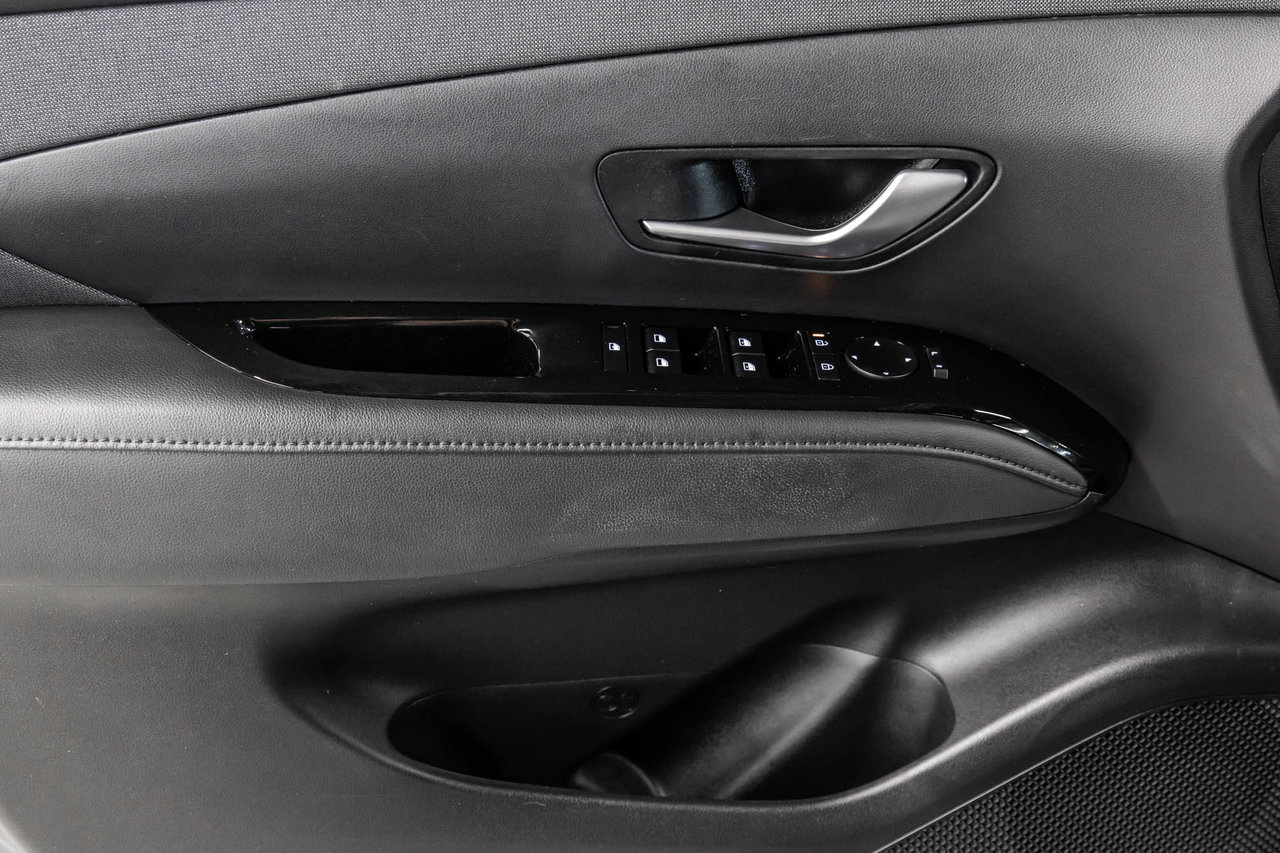 2015 Subaru Legacy - Image 20