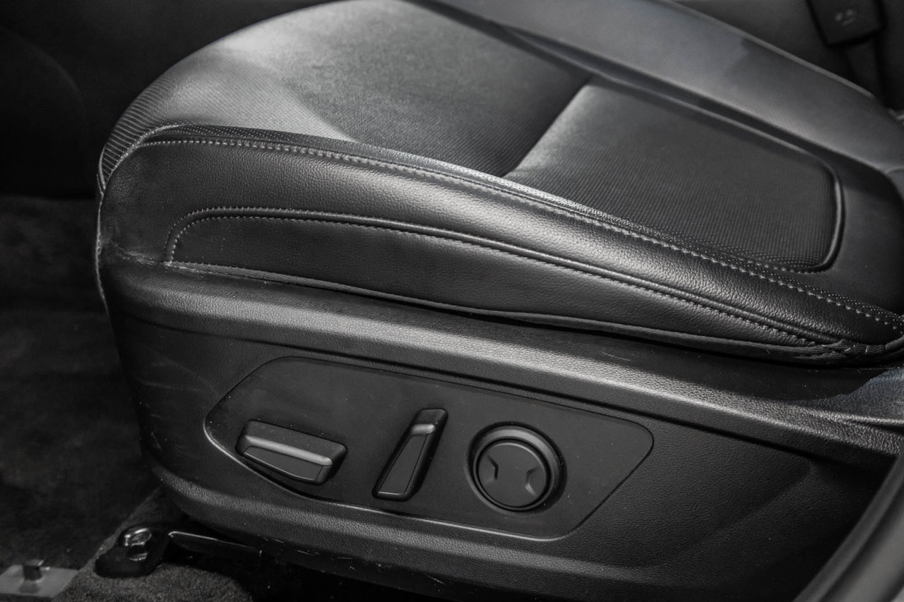 2015 Subaru Legacy - Image 21
