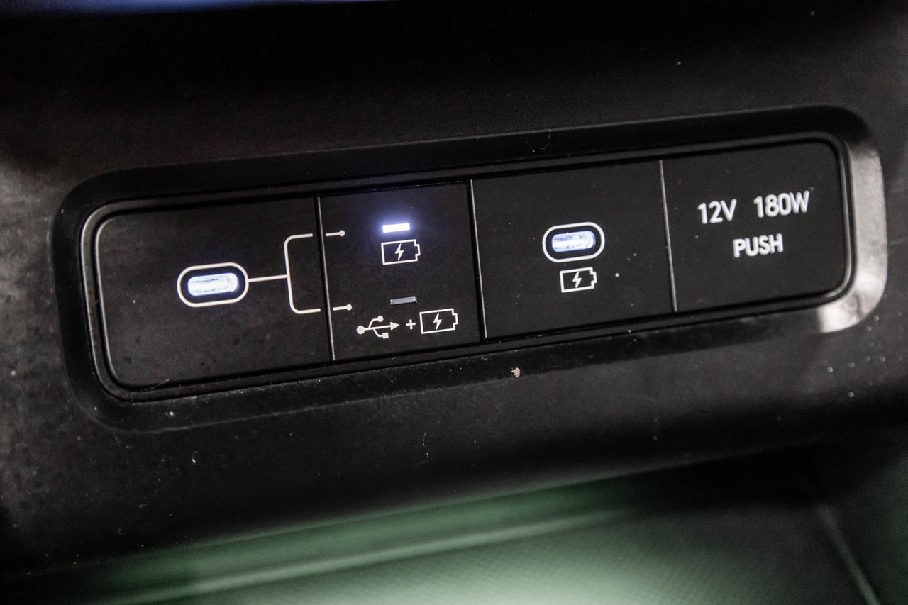2015 Subaru Legacy - Image 36