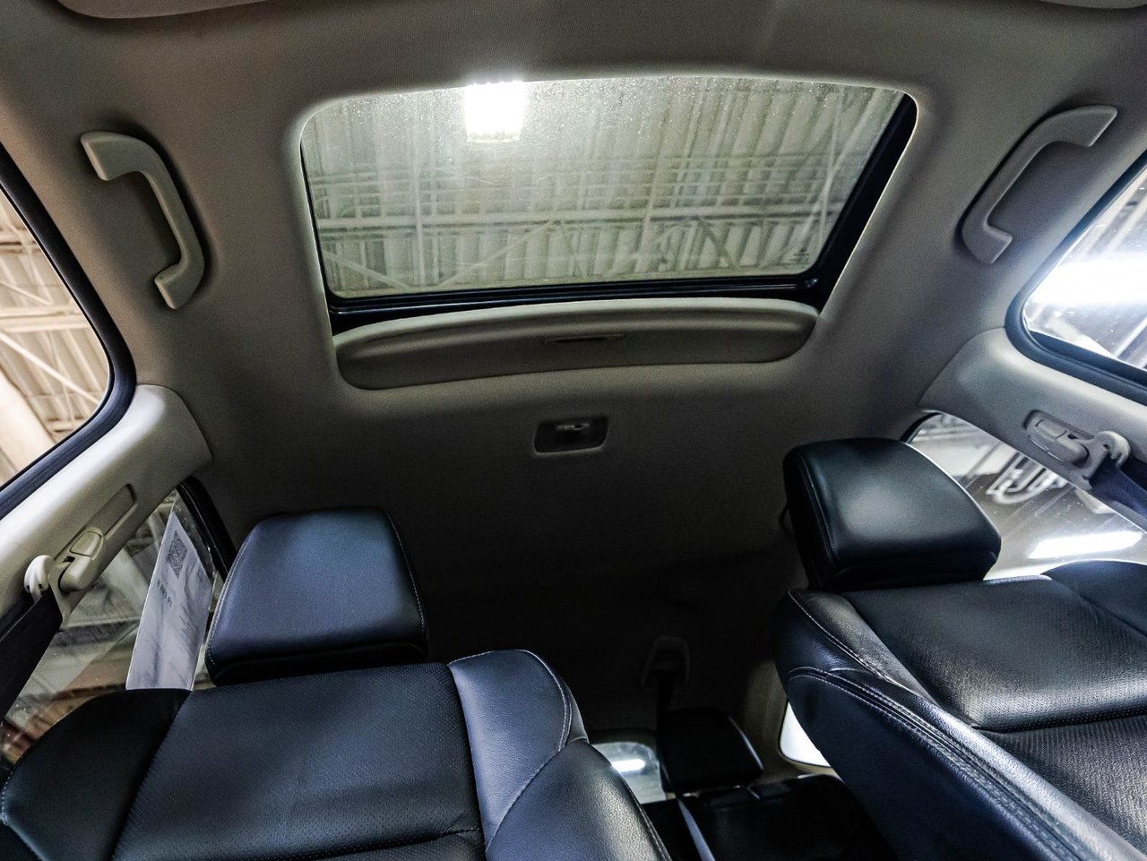 2022 Toyota Camry - Image 27