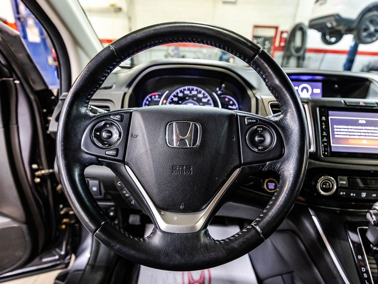 2022 Toyota Camry - Image 31