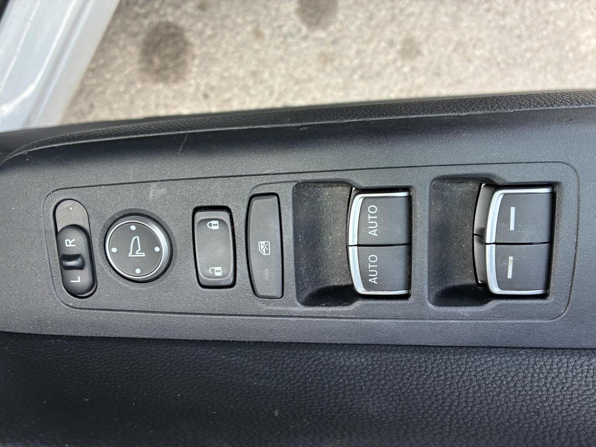 2026 Ford F-150 - Image 17