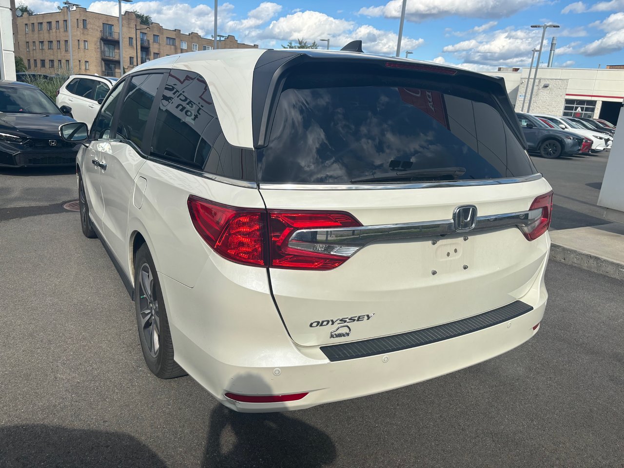 2023 Toyota Rav4 - Image 4