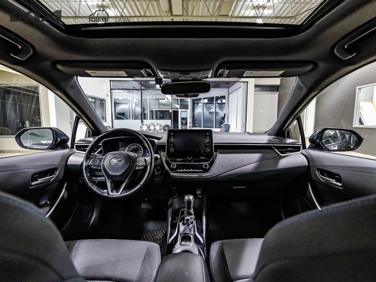 2021 Toyota Venza - Image 14