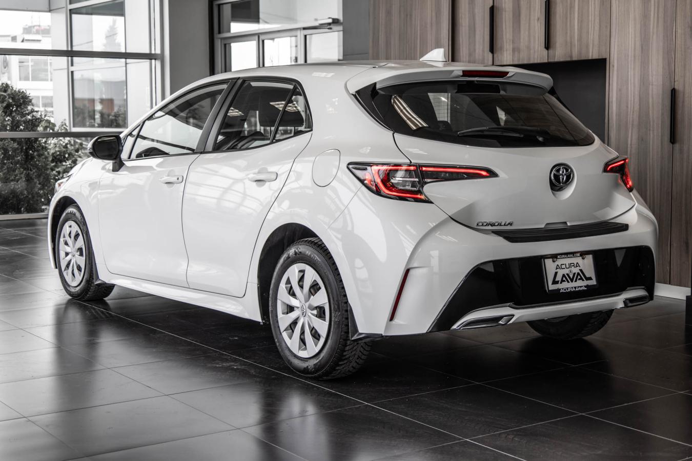 2027 Hyundai Kona - Image 7