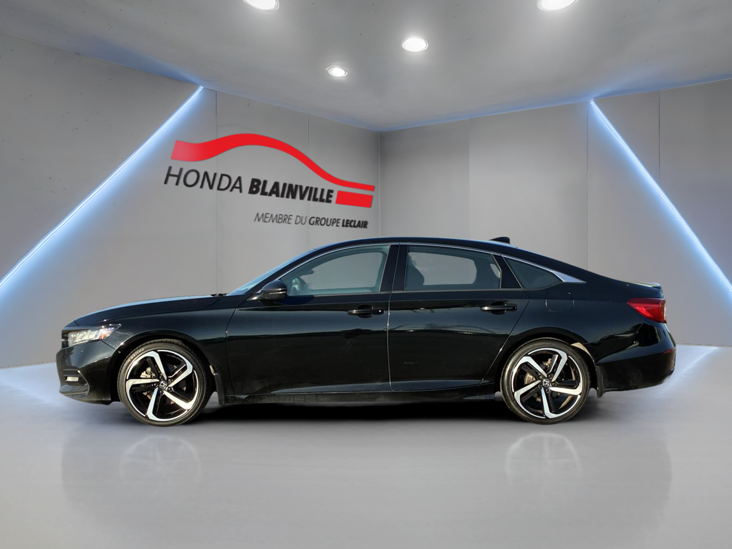 2027 Hyundai Kona - Image 3