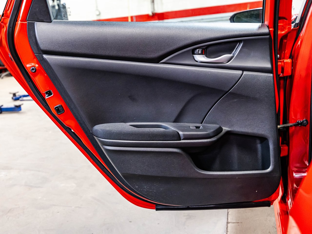 2021 Toyota Prius Prime - Image 21