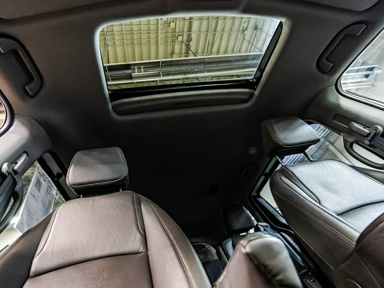 2023 Toyota Rav4 - Image 29