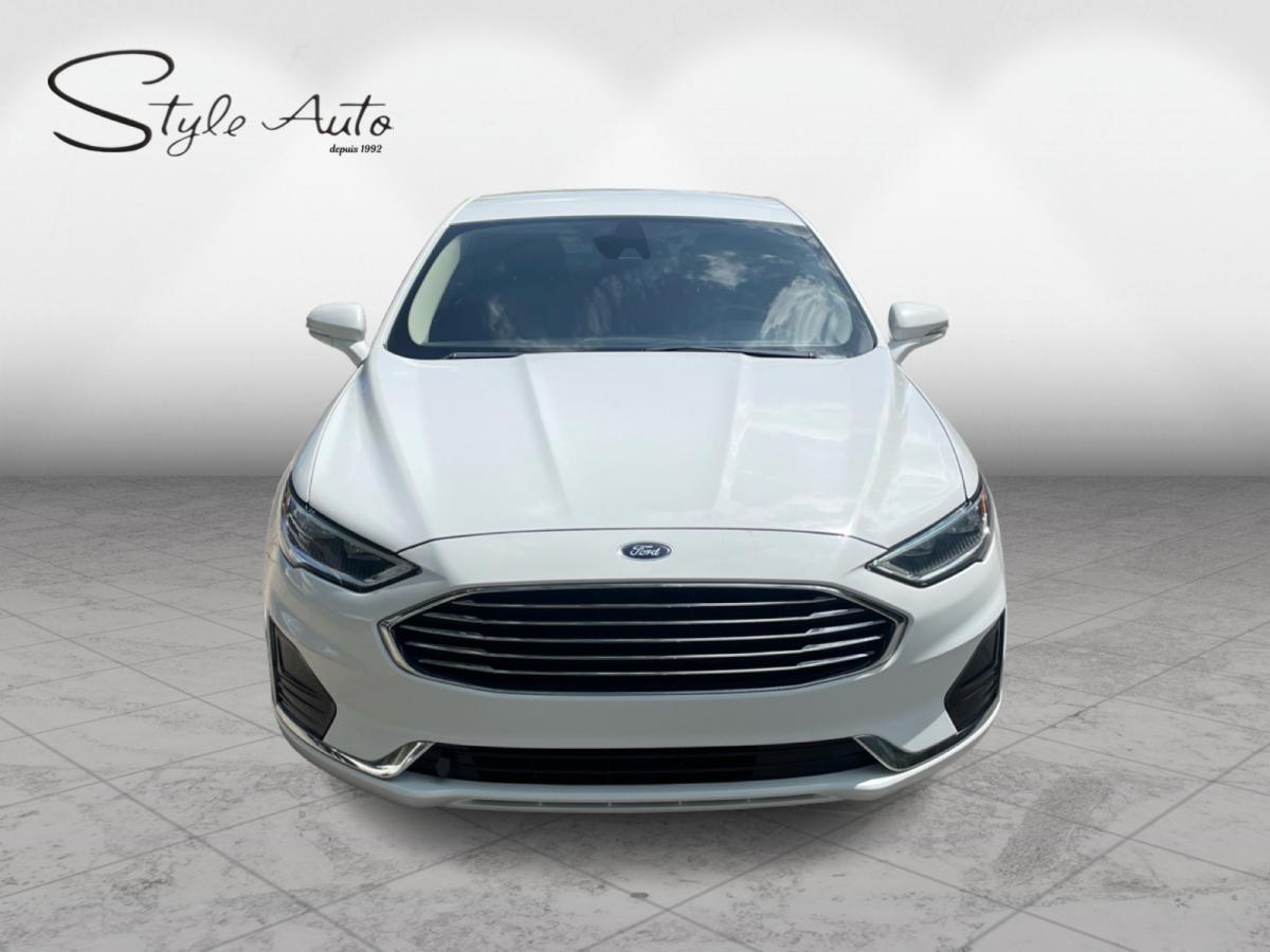 2019 Ford Fusion Energi - Image 2