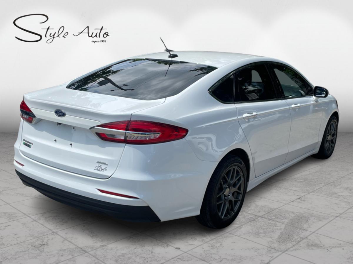 2019 Ford Fusion Energi - Image 6