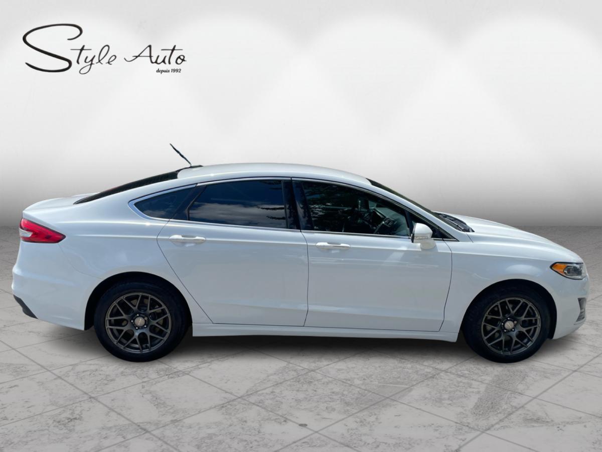 2019 Ford Fusion Energi - Image 7