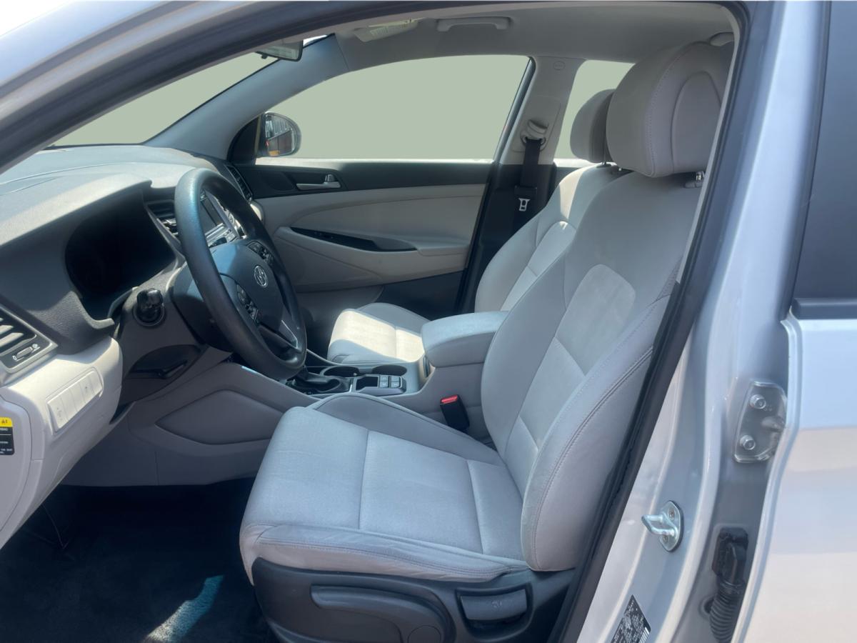 2017 Hyundai Tucson - Image 14