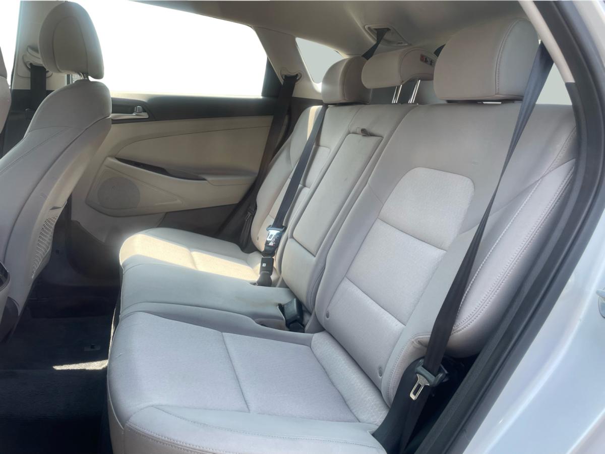 2017 Hyundai Tucson - Image 15