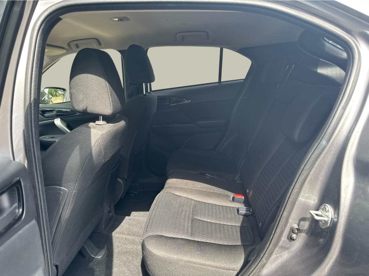 2020 Mitsubishi Eclipse Cross - Image 11