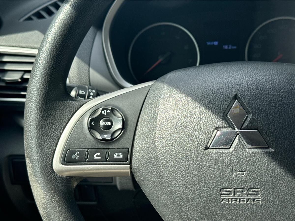 2020 Mitsubishi Eclipse Cross - Image 13