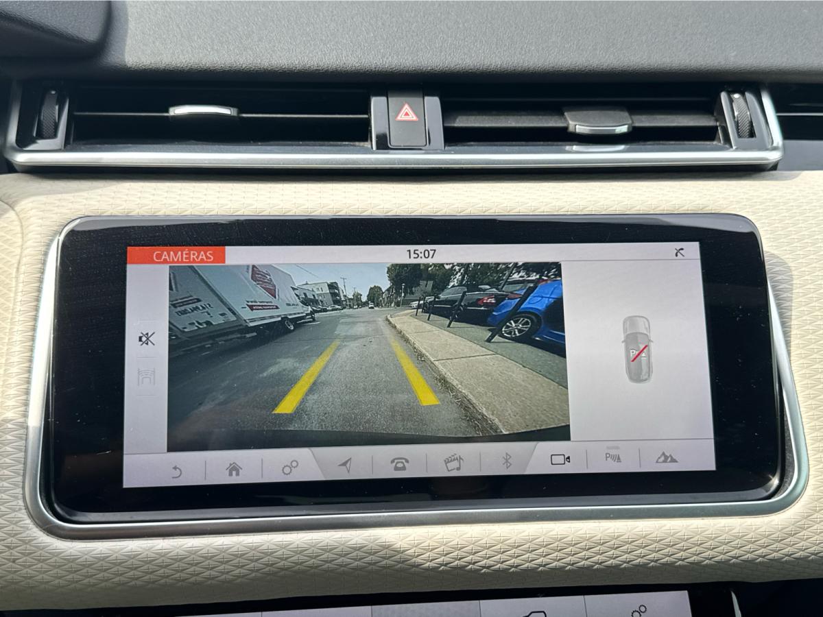 2018 Land Rover Range Rover Velar - Image 18