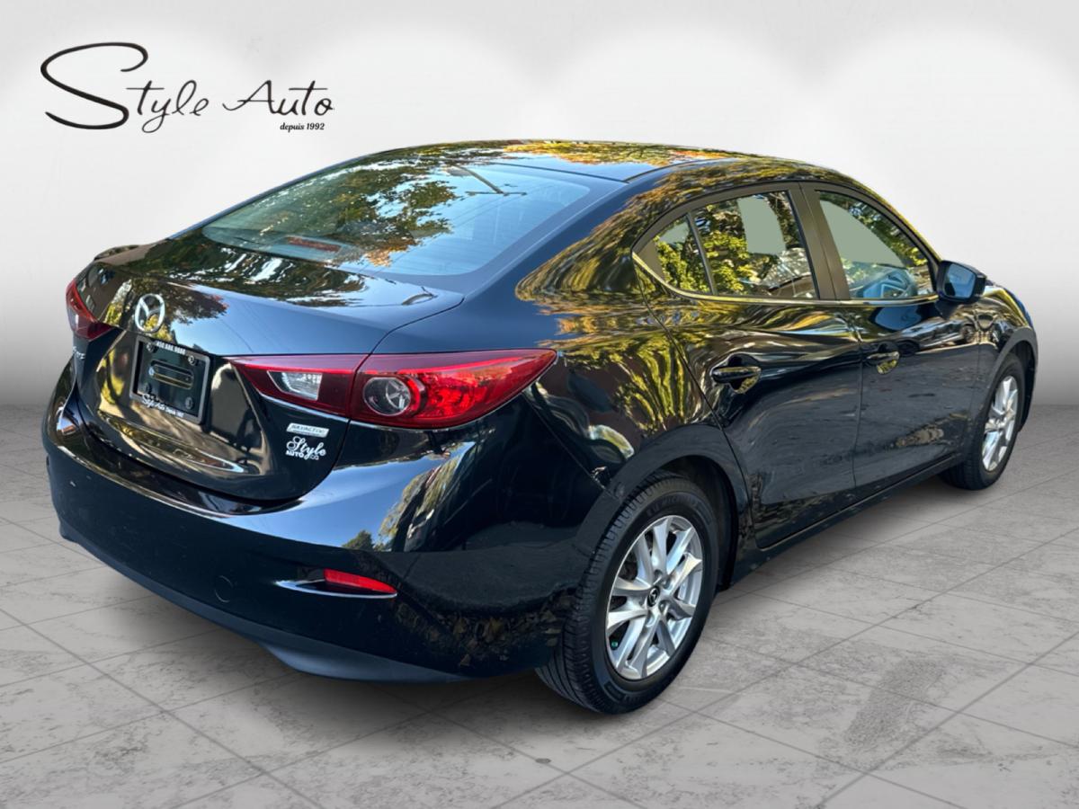 2017 Mazda Mazda3 - Image 4