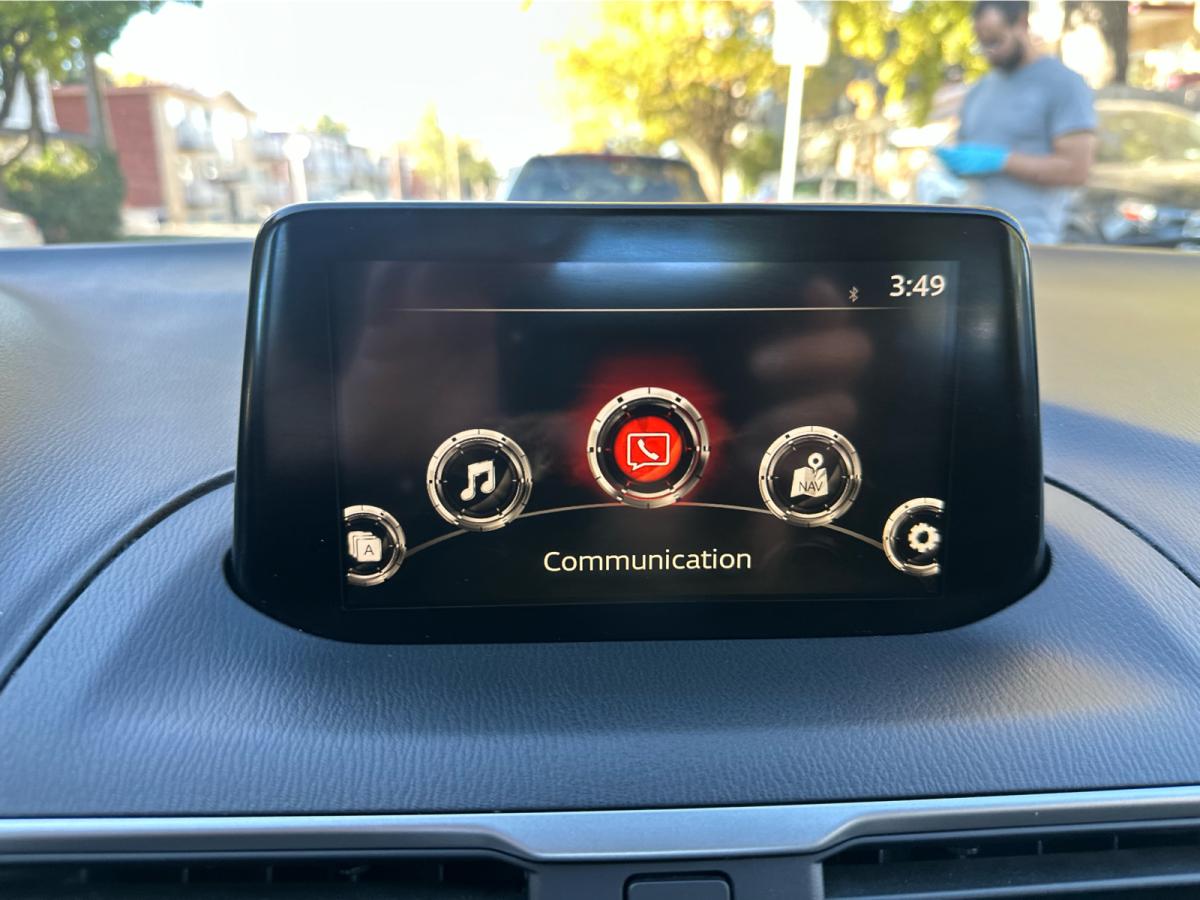 2017 Mazda Mazda3 - Image 12