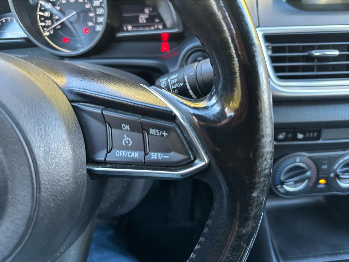 2017 Mazda Mazda3 - Image 17