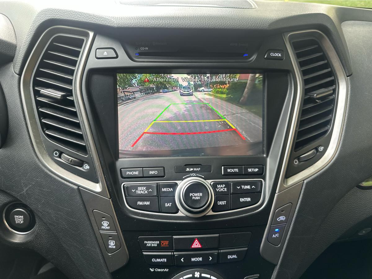 2015 Hyundai Santa Fe Sport - Image 14