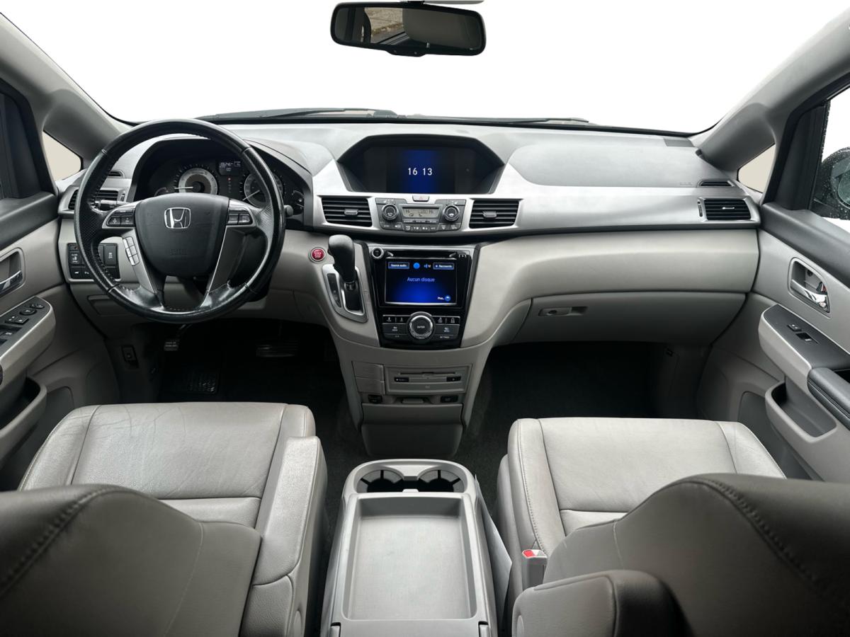 2017 Honda Odyssey - Image 10