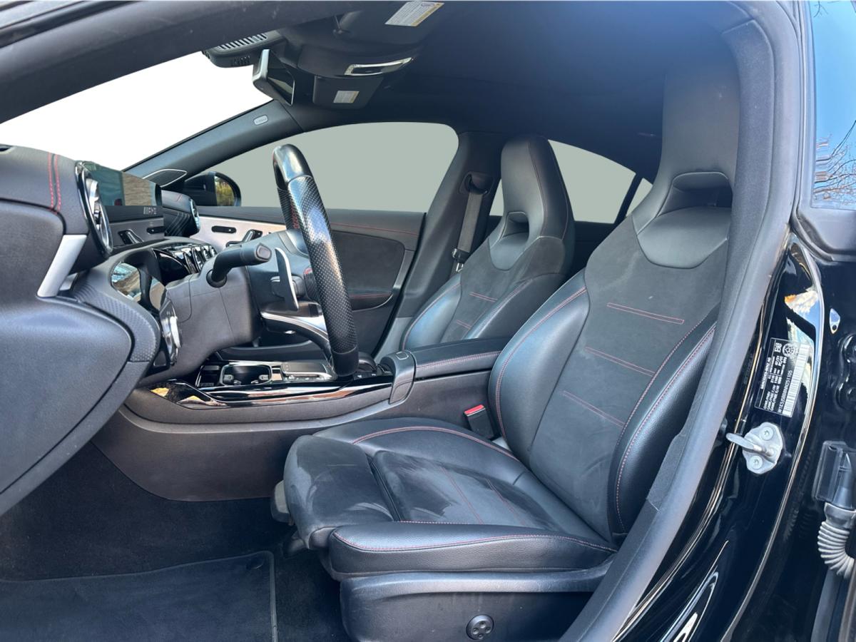 2022 Mercedes-Benz CLA35 AMG - Image 11