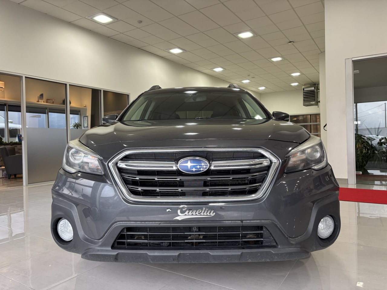 2018 Subaru Outback - Image 2