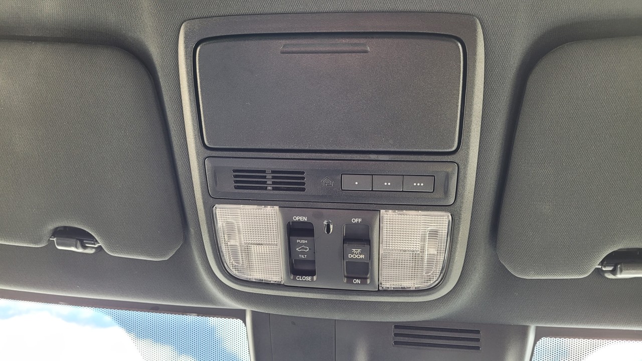 2020 Honda CR-V - Image 18