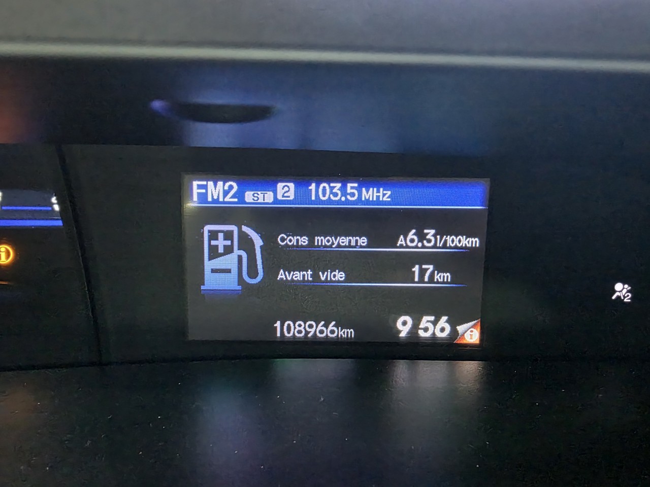 2012 Honda Civic - Image 17