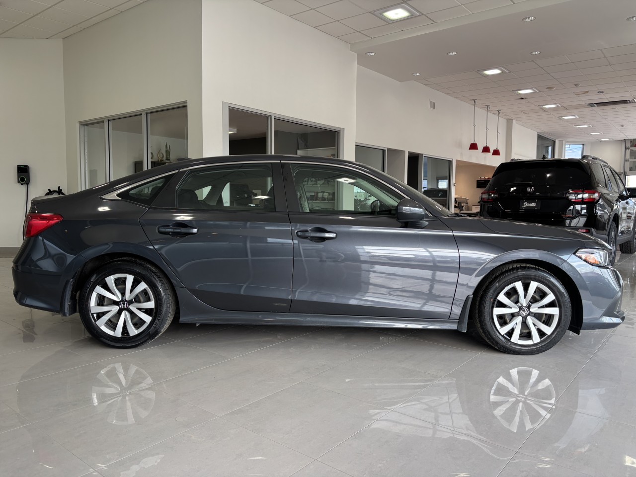 2022 Honda Civic - Image 4