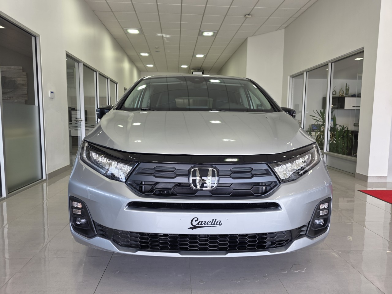 2026 Honda Odyssey - Image 2