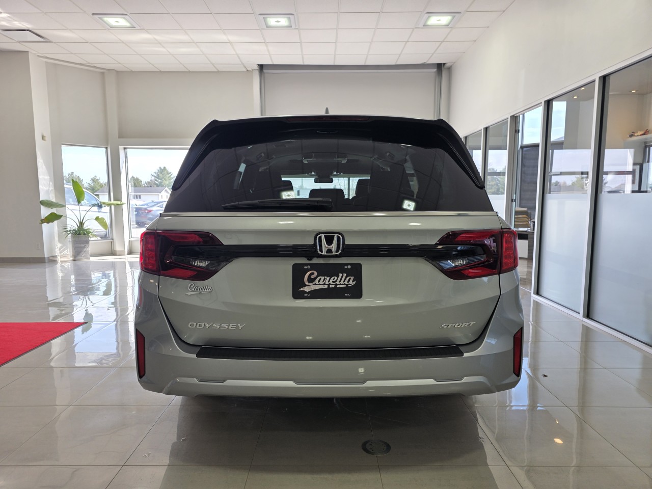 2026 Honda Odyssey - Image 7