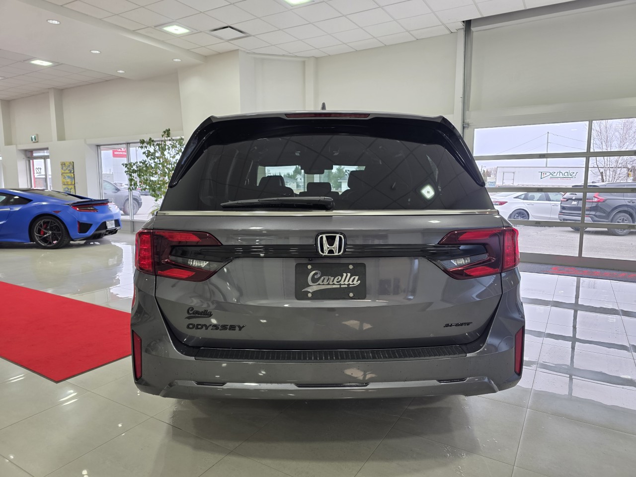 2026 Honda Odyssey - Image 6