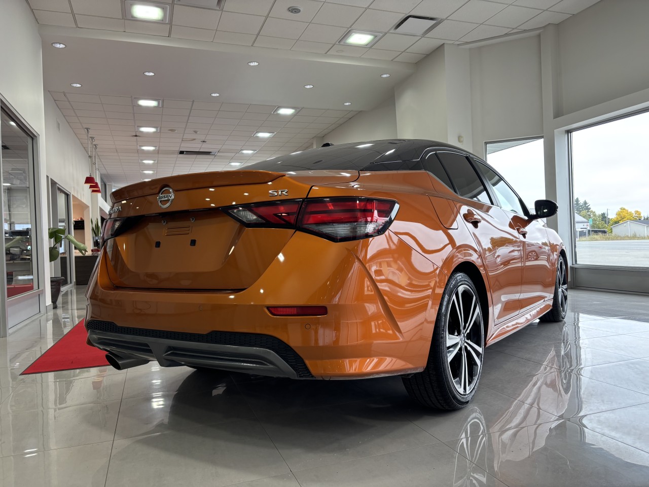 2020 Nissan Sentra - Image 5