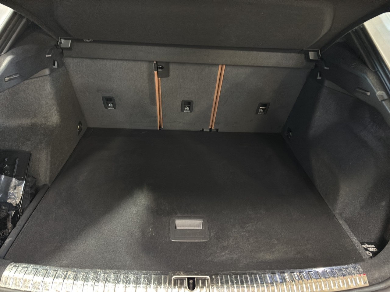 2023 Audi Q3 - Image 9