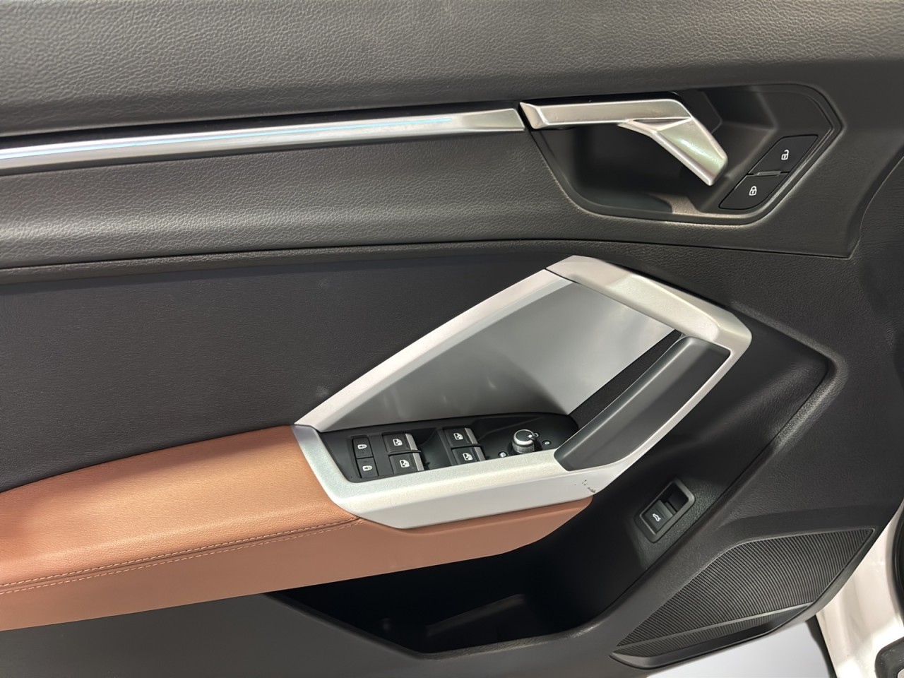 2023 Audi Q3 - Image 10